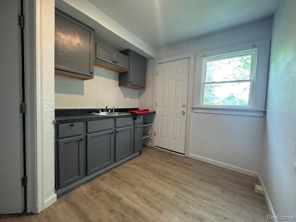 12655 Kelly Road, Detroit, MI 48224 — Photo 5