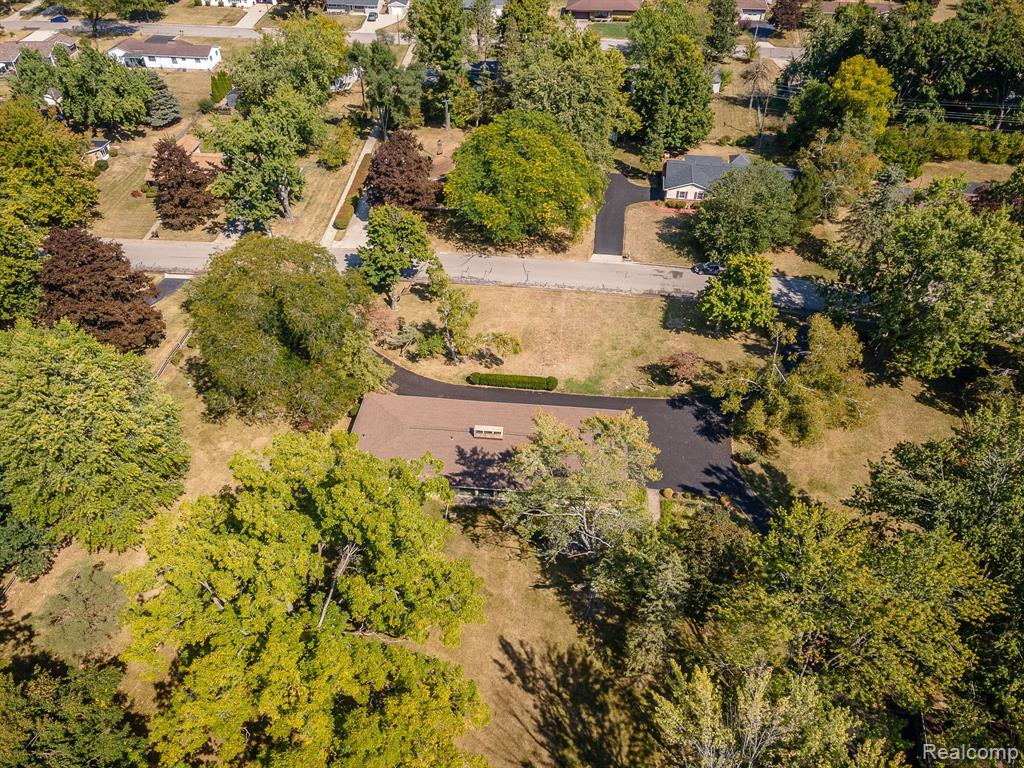 915 RED MILL Drive, Tecumseh, MI 49286 — Photo 66