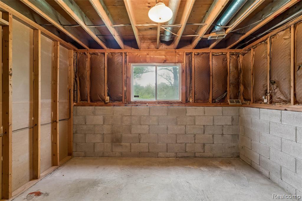 5244 Rood Road, Holly, MI 48442 — Photo 30