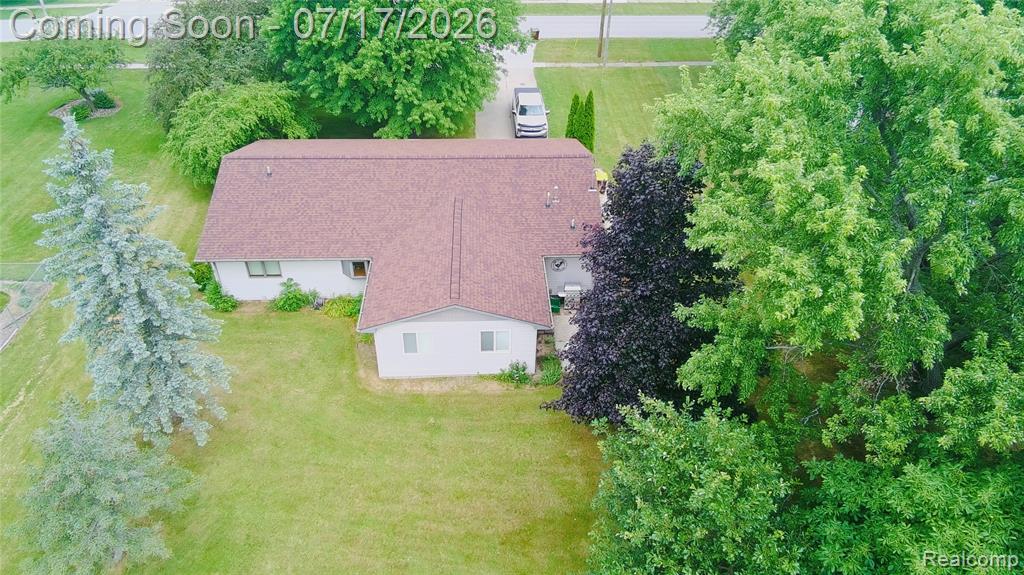 810 E Liberty Street, Chesaning, MI 48616 — Photo 29