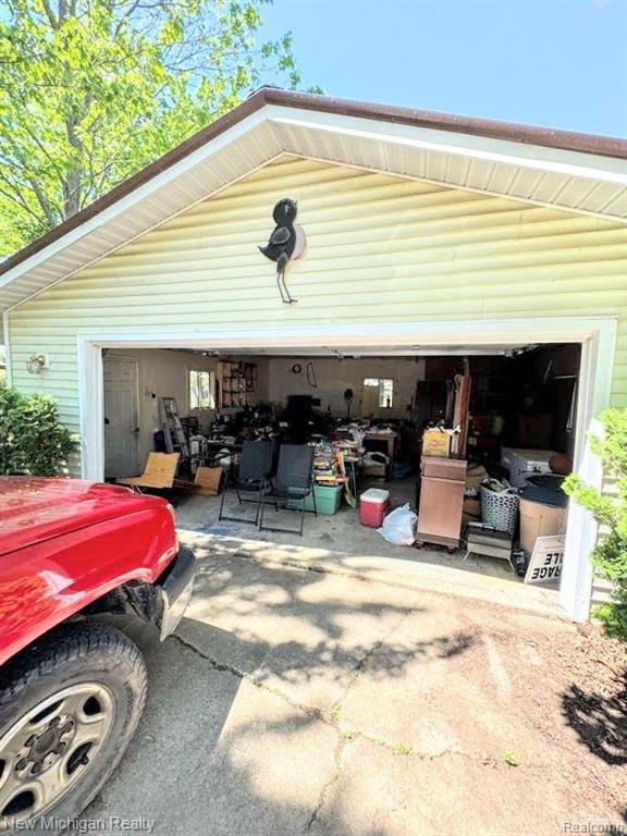 212 SUNNYBROOKE Drive, Vernon, MI 48476 — Photo 15