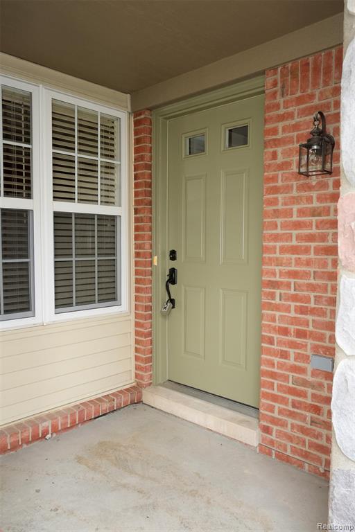 1852 N Kenwyck Drive, Ypsilanti, MI 48198 — Photo 4