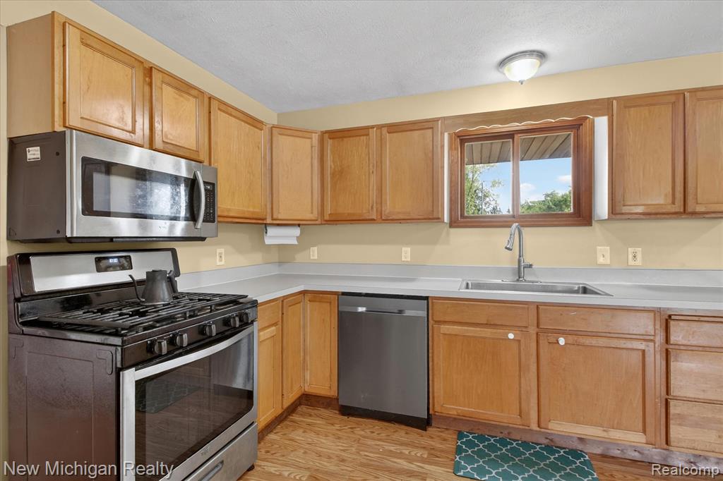 22623 11 Mile Road, Reed City, MI 49677 — Photo 13