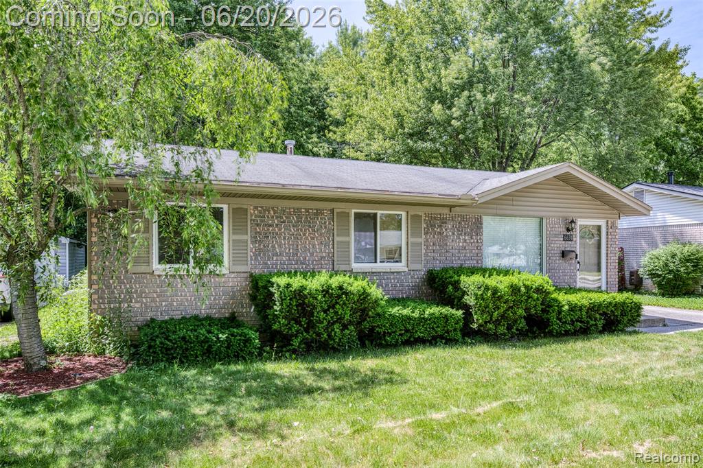 6631 Burnham Drive, Canton, MI 48187 — Photo 8