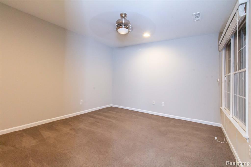49970 BLACKBERRY Trail, Novi, MI — Photo 33