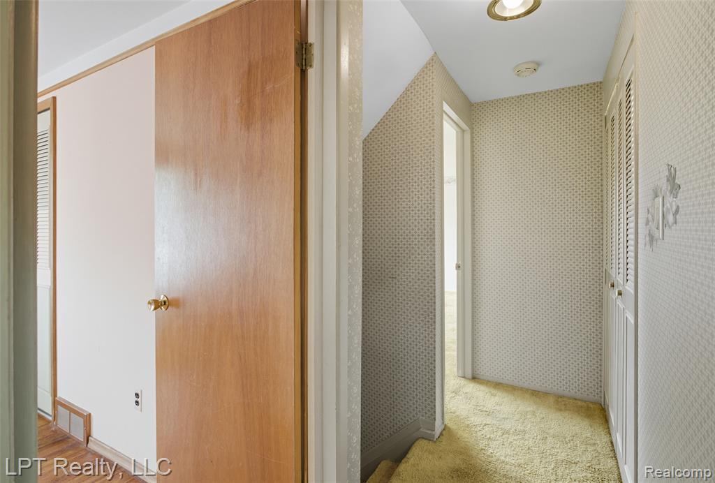 8715 Kennedy Circle, 1, Warren, MI 48093 — Photo 21