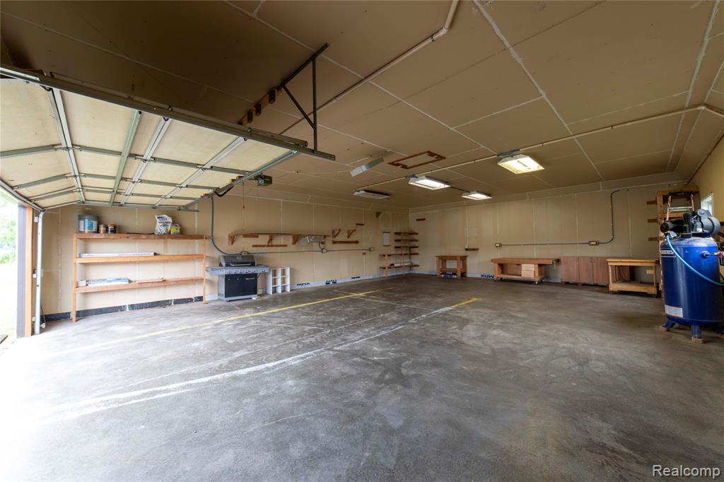 8410 Smith Road, Gaines Vlg, MI 48436 — Photo 47