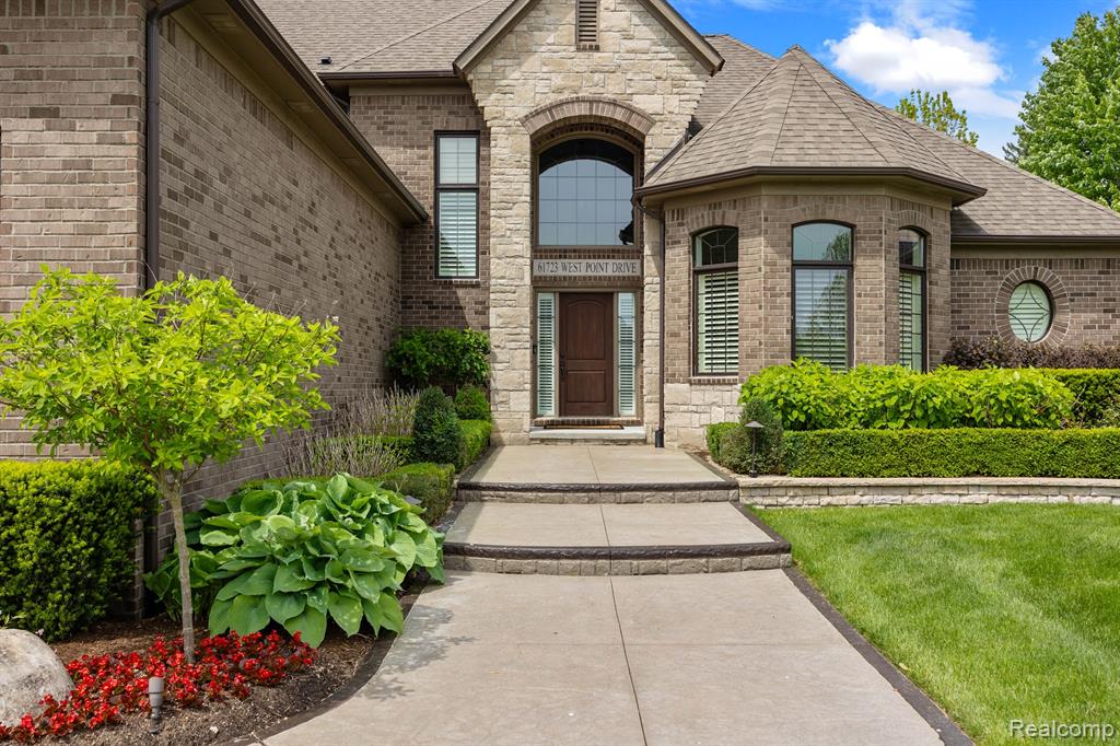 61723 West Point Drive, Washington, MI — Photo 3
