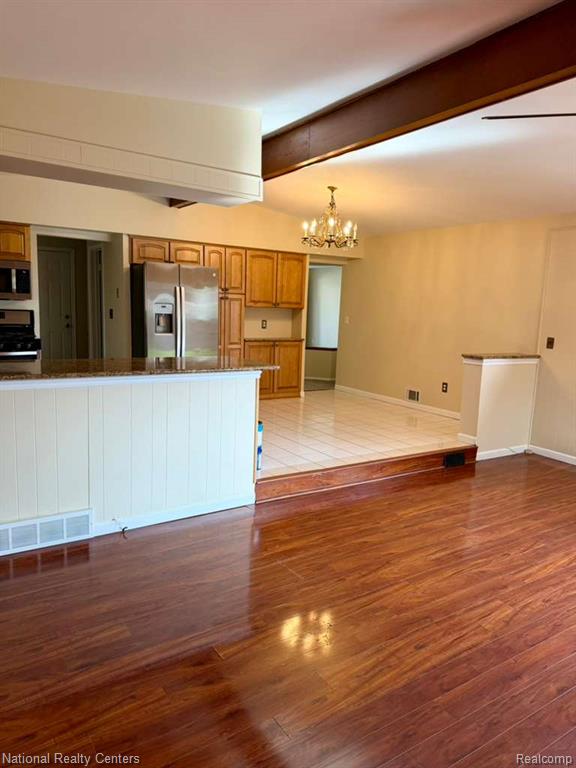 5739 Willow Creek Drive, Canton, MI 48187 — Photo 14