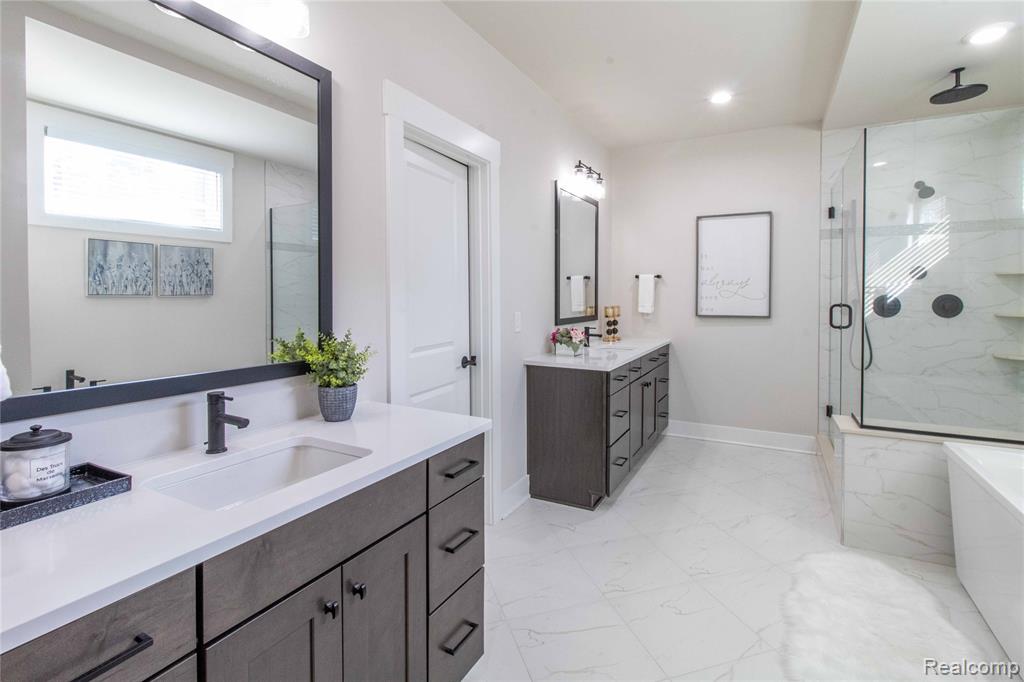 5532 Timber Glen Court, Ann Arbor, MI 48108 — Photo 27