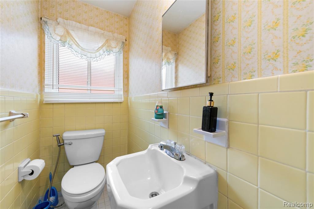 29410 Runey Drive, Warren, MI 48092 — Photo 23