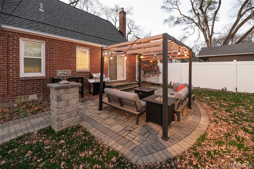4414 Groveland Avenue, Royal Oak, MI 48073 — Photo 34