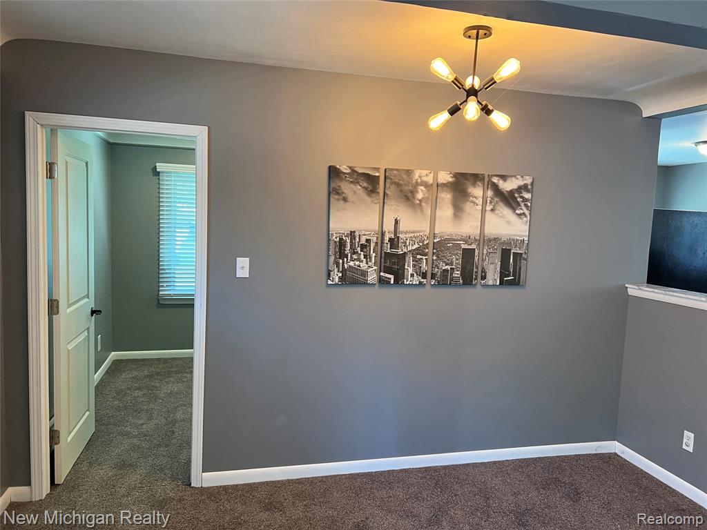 4002 McKinley Street, Dearborn Heights, MI 48125 — Photo 10