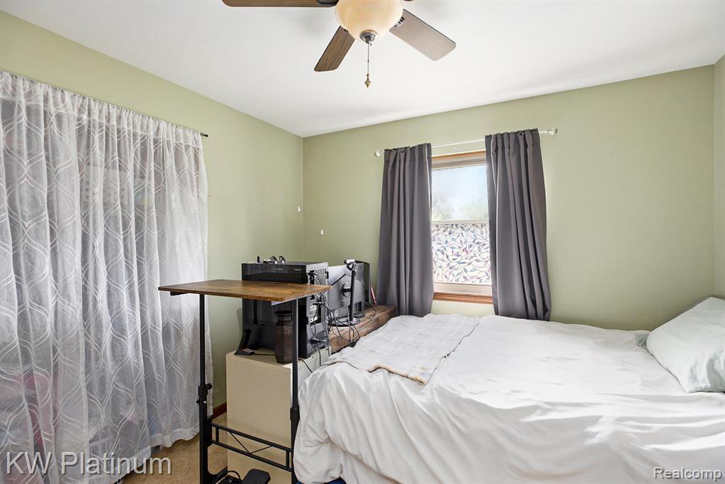 8125 Ogden Drive, Sterling Heights, MI 48314 — Photo 13