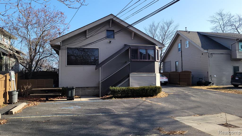 909 N MAIN Street, Royal Oak, MI 48067 — Photo 3
