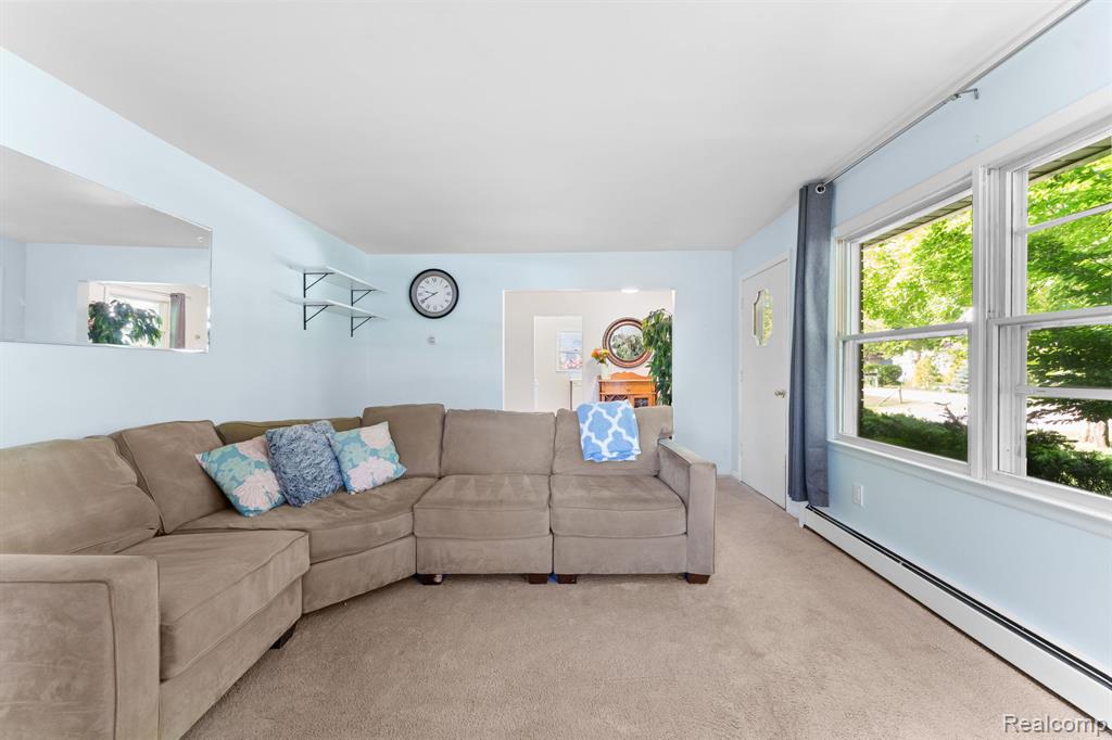 9144 Walnut Drive, Whitmore Lake, MI 48189 — Photo 10