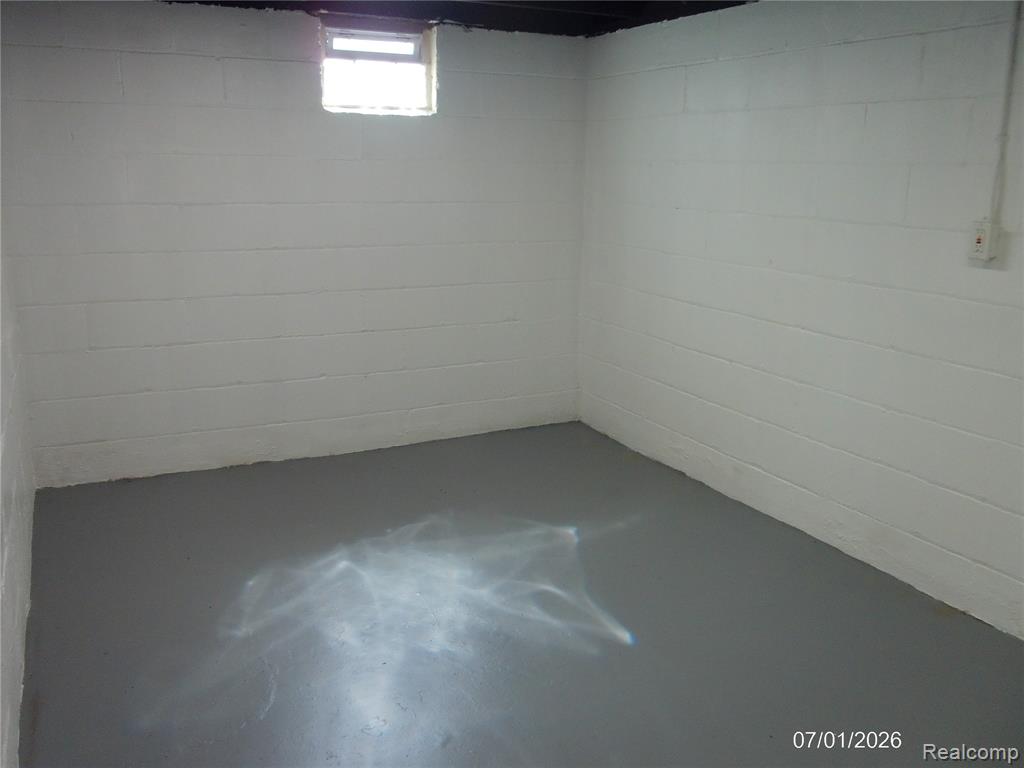 7535 REPUBLIC Avenue, Warren, MI 48091 — Photo 19