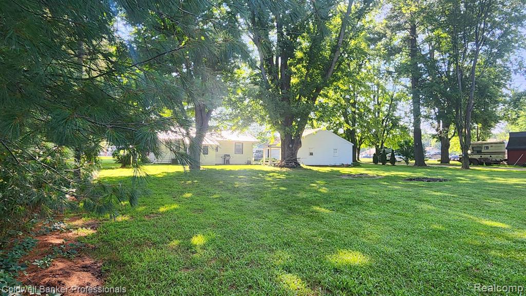 5847 N Lapeer Road, North Branch, MI 48461 — Photo 5