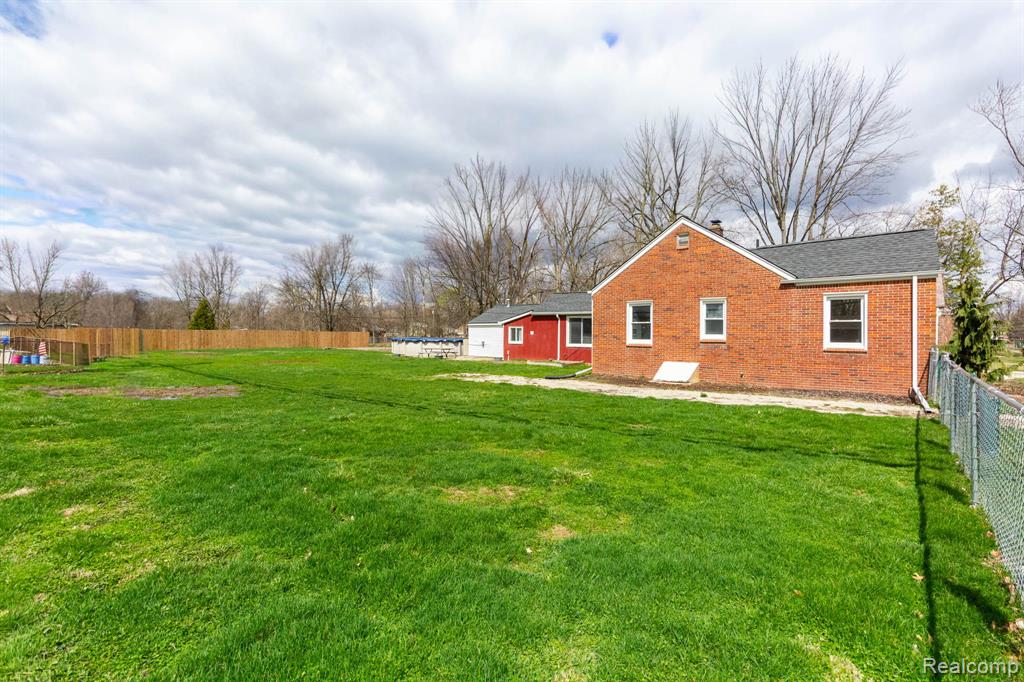 1147 Harrison Avenue, Garden City, MI — Photo 26