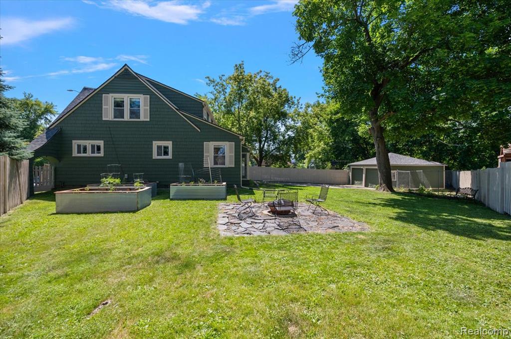 580 E Montcalm Street, Pontiac, MI 48342 — Photo 63