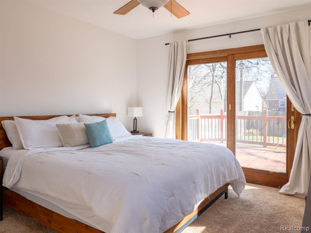 512 N REMBRANDT Avenue, Royal Oak, MI 48067 — Photo 11