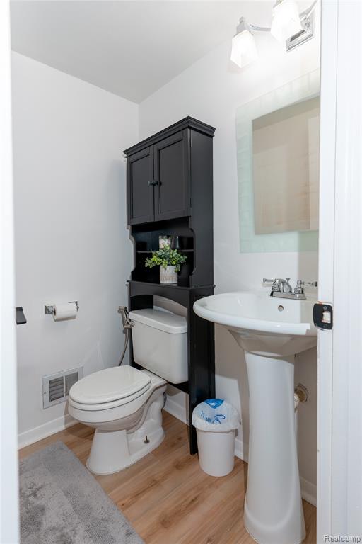 678 Kings Way, Canton, MI 48188 — Photo 14