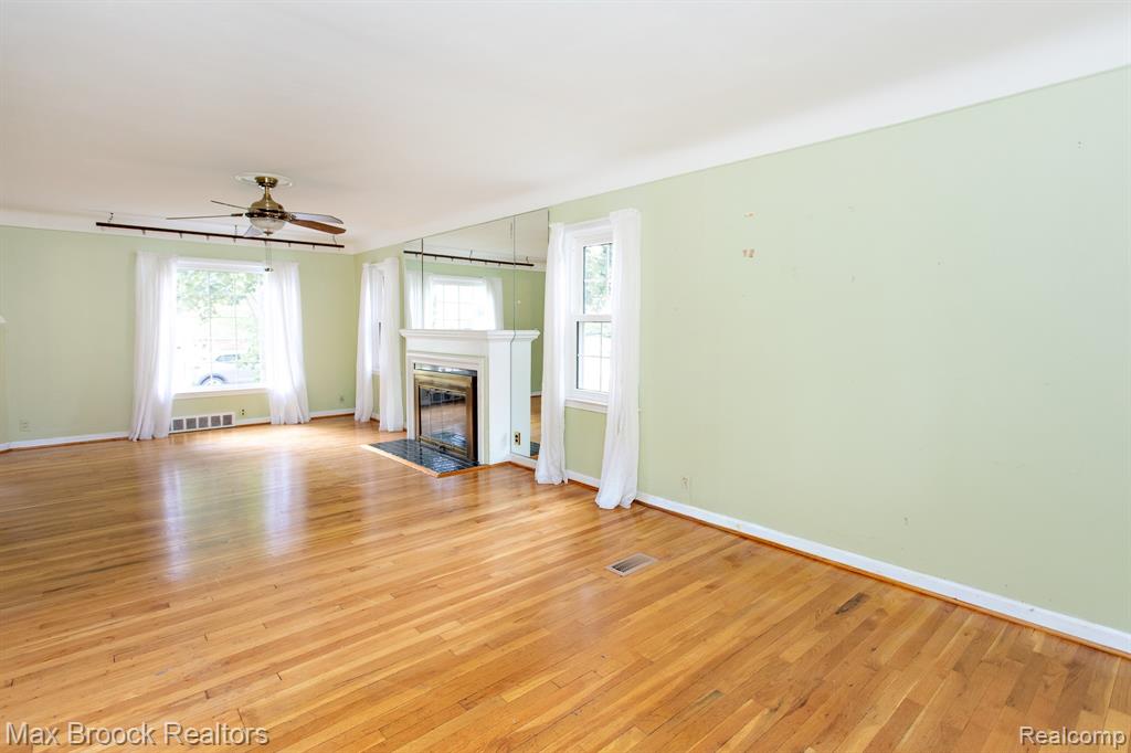 1852 Edgewood Boulevard, Berkley, MI 48072 — Photo 7