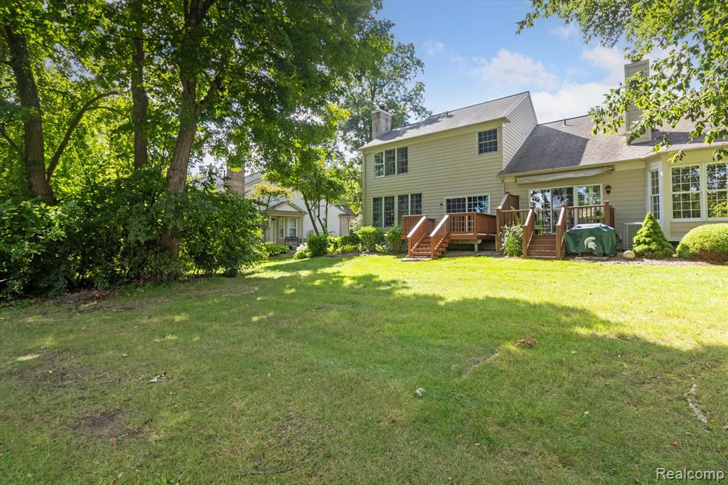 39568 Dun Rovin Drive, Northville, MI 48168 — Photo 39