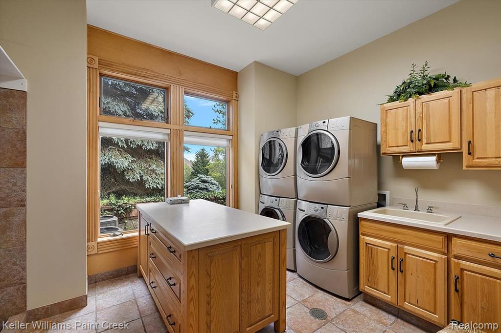 6263 Canter Creek Trail, Grand Blanc, MI 48439 — Photo 19