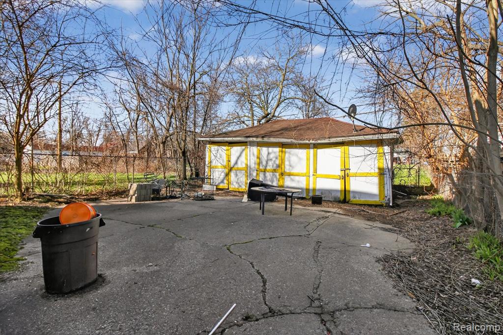 12283 Cheyenne Street, Detroit, MI 48227 — Photo 6
