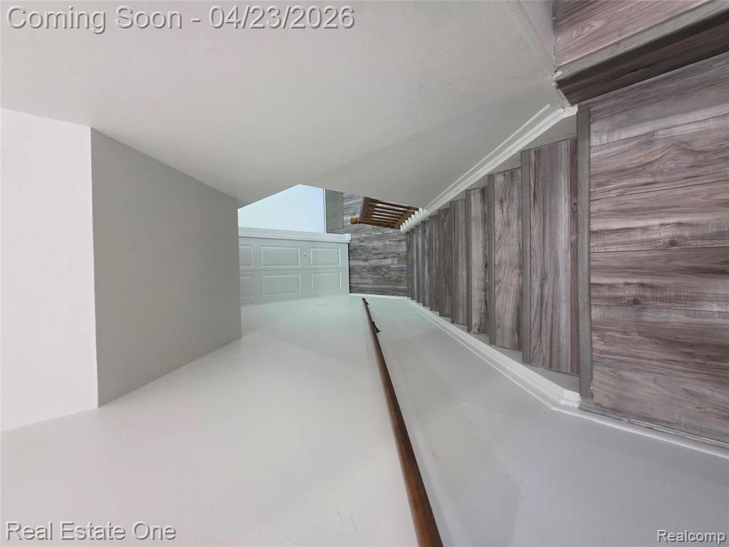 2898 Roundtree Drive, Troy, MI 48083 — Photo 30