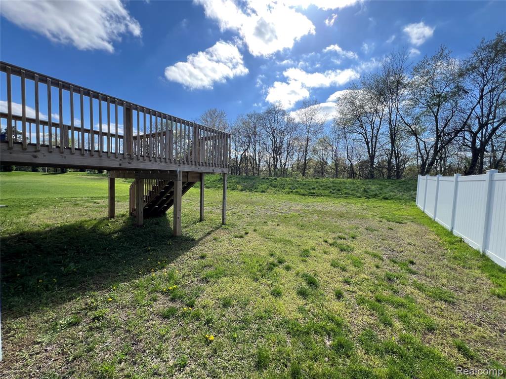 10450 Schrier Lane, Portage, MI 49024 — Photo 18