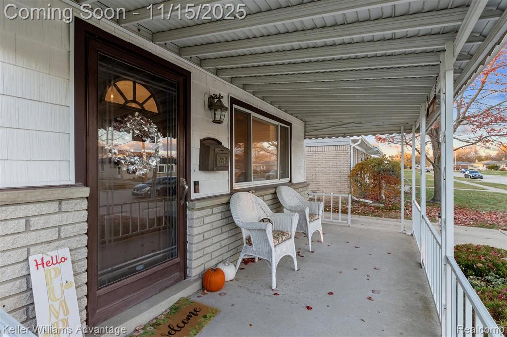 9243 Knolson Street, Livonia, MI 48150 — Photo 3