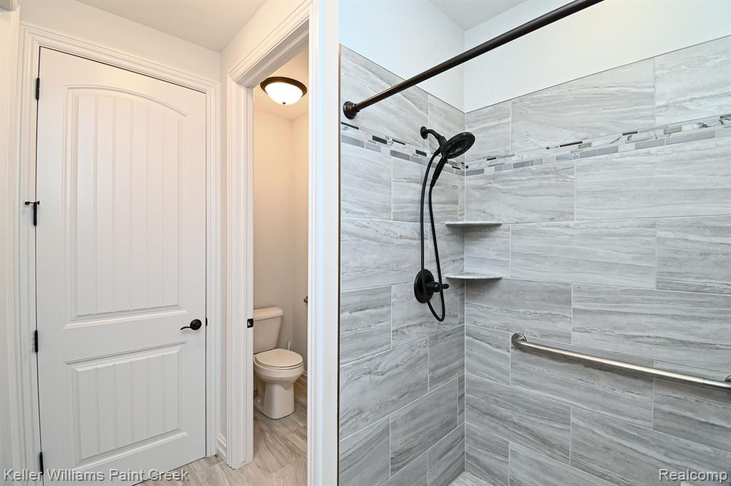 38 FOX HOLLOW Drive, Metamora, MI 48455 — Photo 29