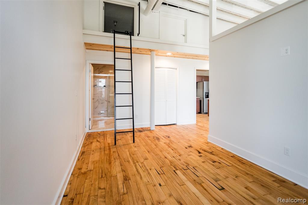 2453 Russell Street, Detroit, MI 48207 — Photo 14