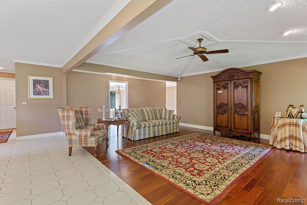 40608 MELODY Court, Clinton Twp, MI 48038 — Photo 6