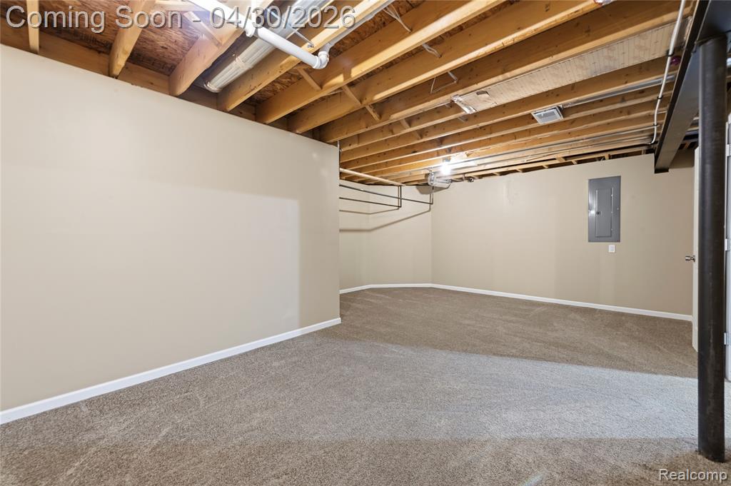 28796 Liparoto Boulevard, Flat Rock, MI 48134 — Photo 3