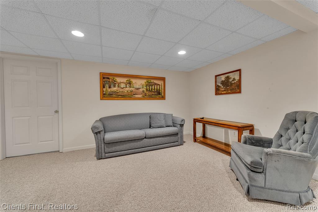 46509 Killarney Circle, Canton, MI 48188 — Photo 35