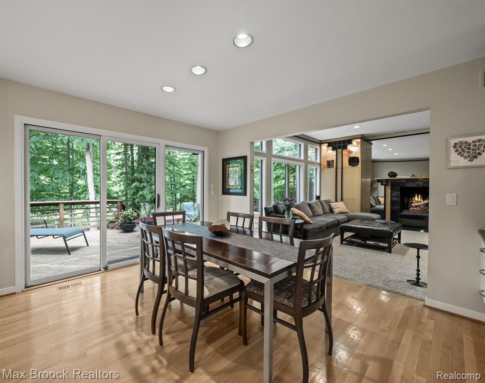 6224 Bromley Court, West Bloomfield, MI — Photo 17