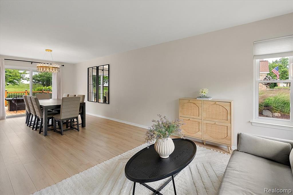 45071 Yorkshire Drive, Novi, MI — Photo 11