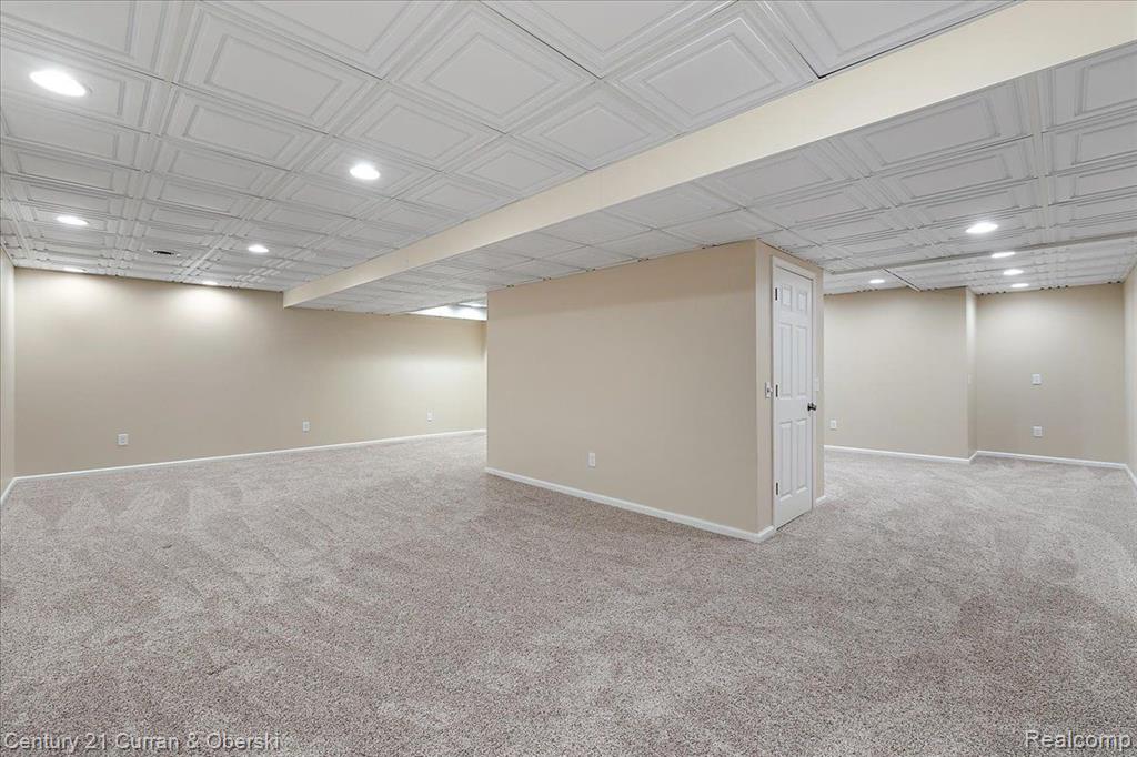 49711 Parkside Drive, Northville, MI 48168 — Photo 40