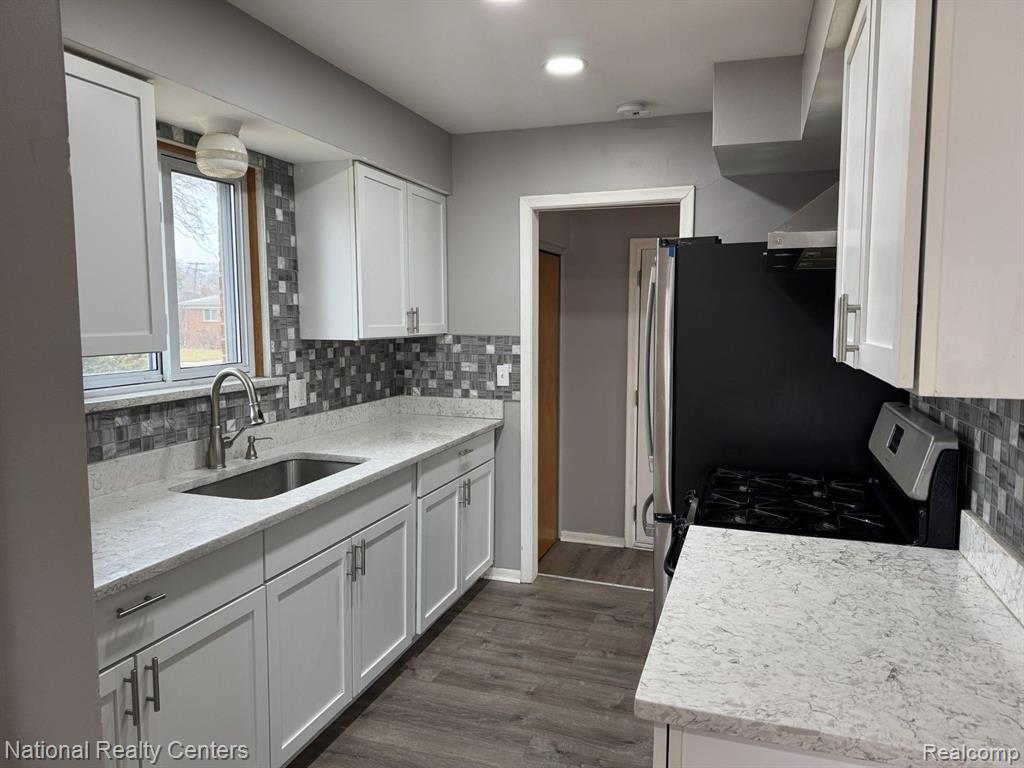6207 BERWYN Street, Dearborn Heights, MI 48127 — Photo 5