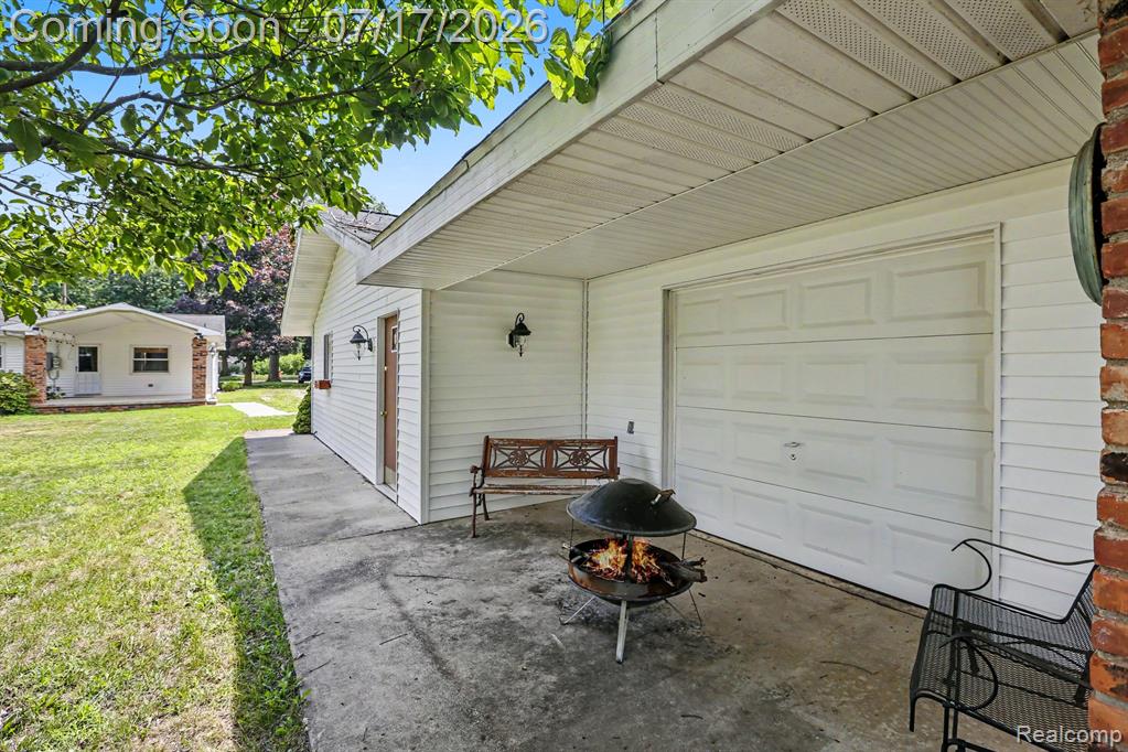 17450 Martinsville Road, Belleville, MI 48111 — Photo 27