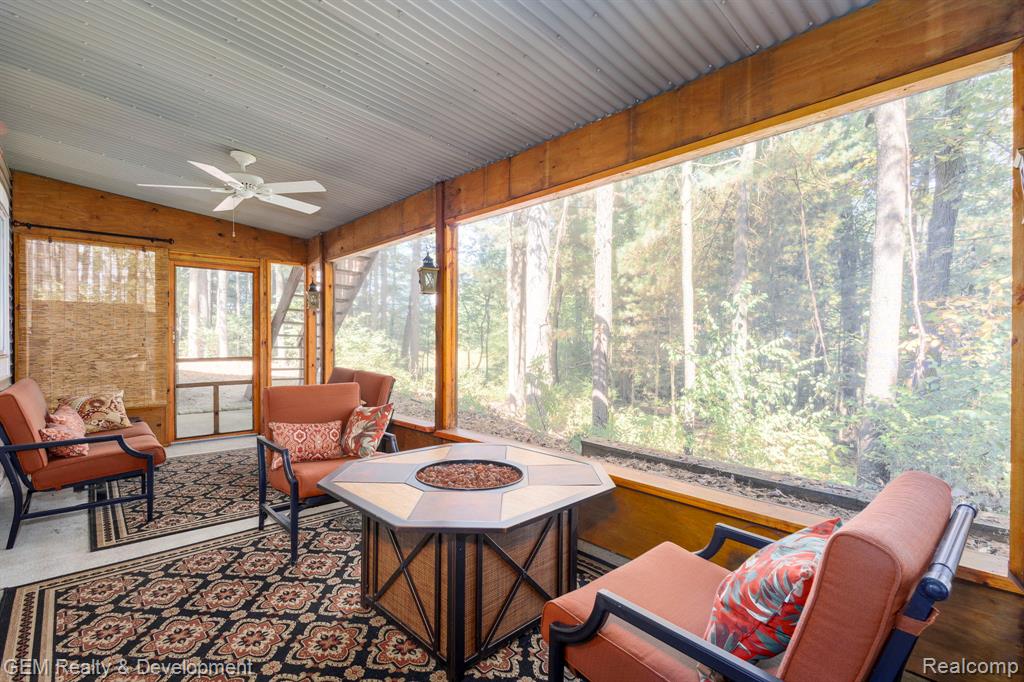 925 Sarah Road, Pinckney, MI 48169 — Photo 30