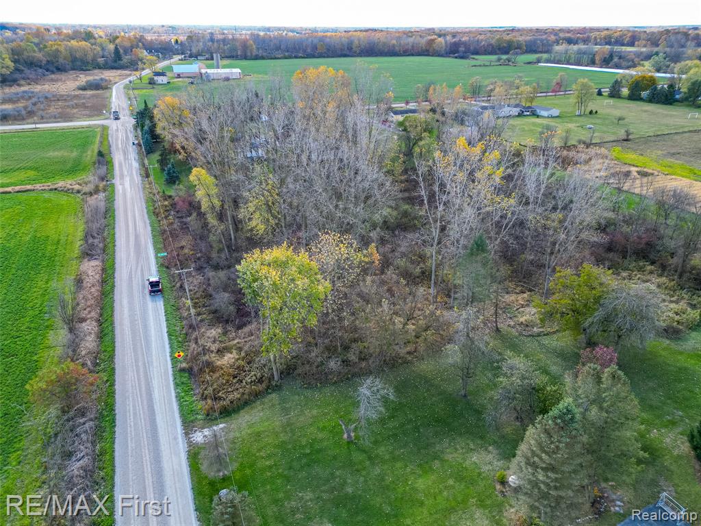 65301 Omo Road, Lenox, MI 48050 — Photo 4