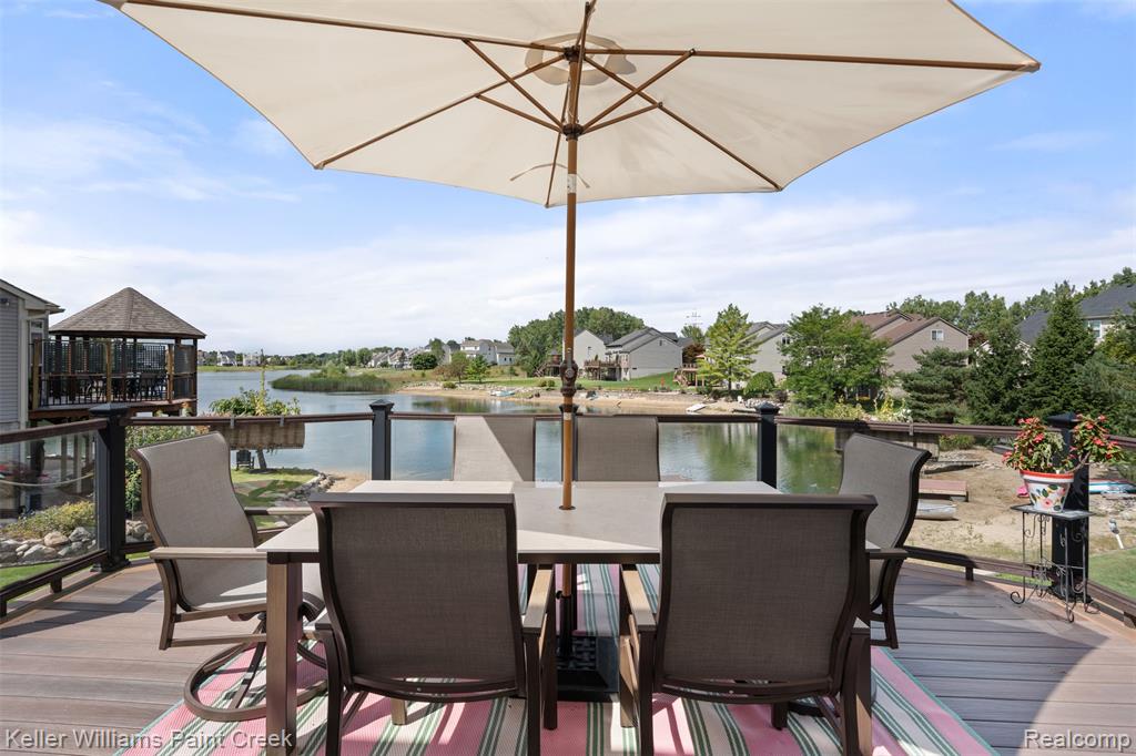 892 W Peninsula Court, Oxford, MI 48371 — Photo 28