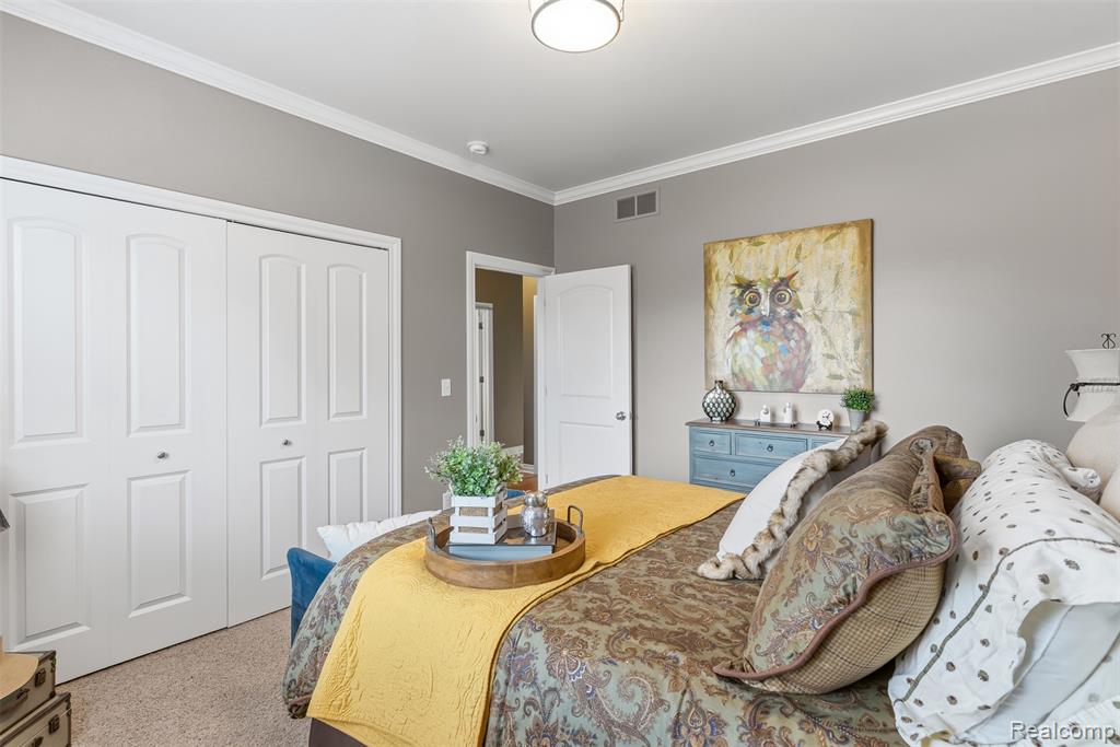 660 Willow Lake Court, Oxford, MI 48371 — Photo 34