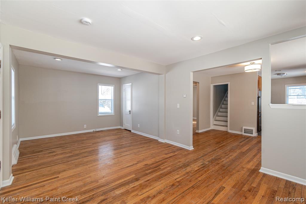 78 E Strathmore Avenue, Pontiac, MI 48340 — Photo 7