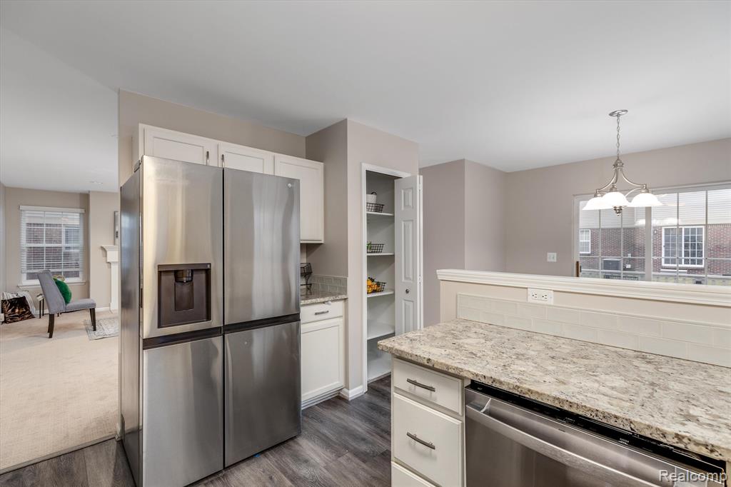 4216 CORONET Avenue, Canton, MI 48188 — Photo 10