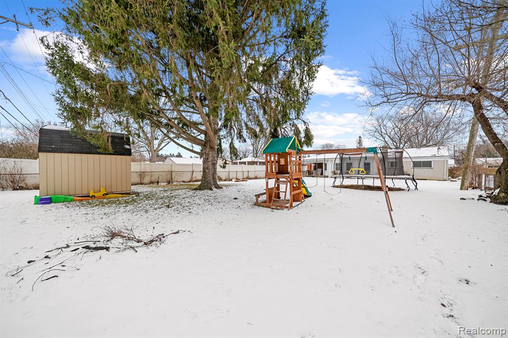 7249 MOHAWK Street, Westland, MI — Photo 4